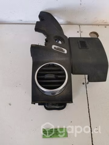 Rejilla Ventilacion Izquierda Tablero (LD132)