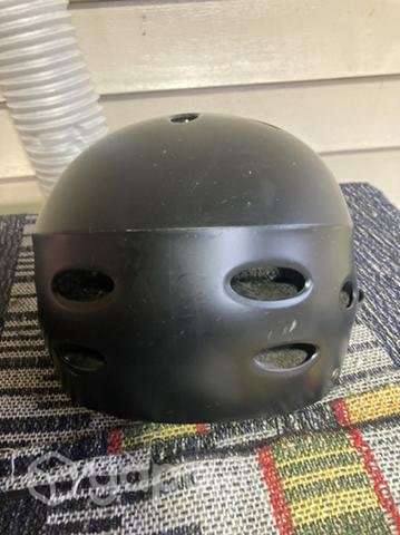 Casco Locle - Imagen 2