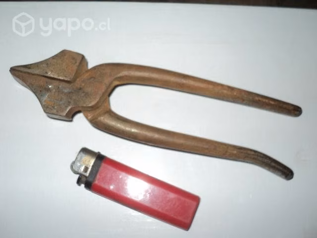Antiguo Alicate Marca : Vulcan ( Acero Rápido.)