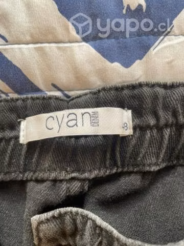 Pantalón femenino usado Cyan 48