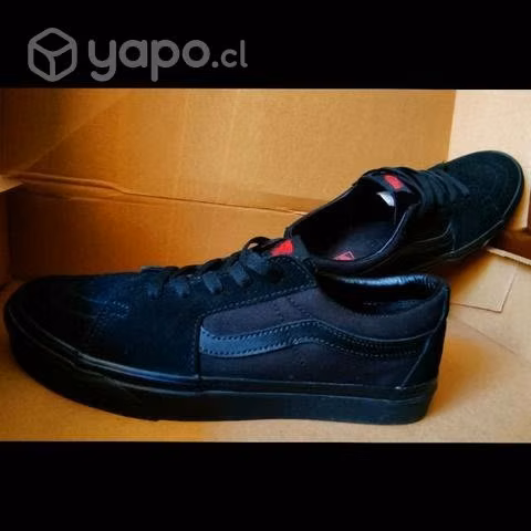 Zapatillas Vans Negras Ua Sk8-Low black
