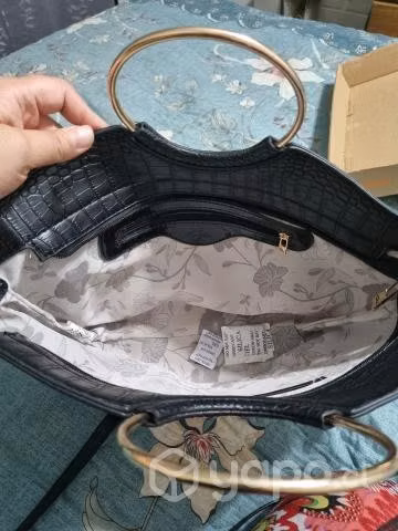 Cartera Sei nueva