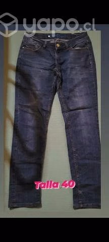 Lote 18 pantalones por $20mil