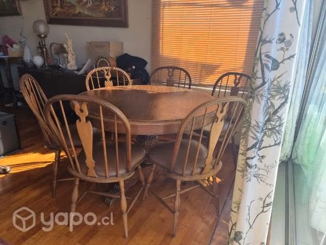 Comedor madera con piña