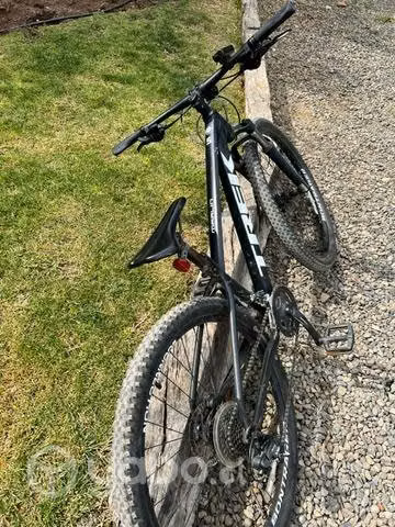 Bicicleta trek marlín 5 talla xs
