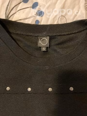 Polera Negra IO - Imagen 3