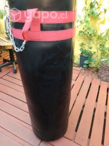 saco para patadas semi nuevo