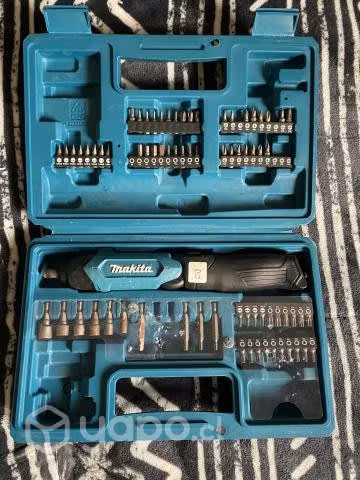 Atornillador inalámbrico makita. usb