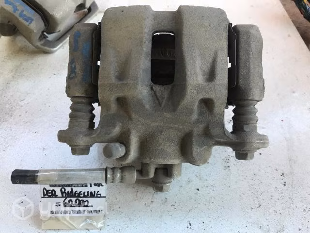 Caliper trasero derecho Honda Ridgeline 2010