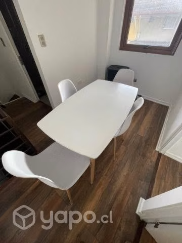 Comedor 4 sillas