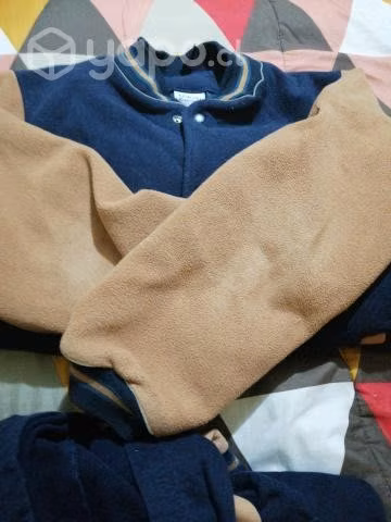 chaqueta y poleron mujer colegio Pumahue
