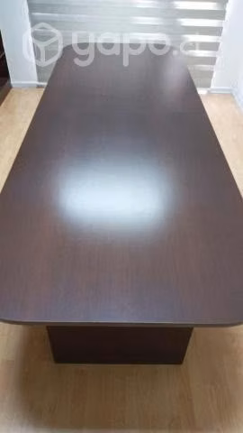 Mesa grande de madera