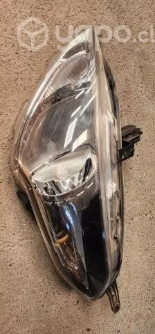 Optico izquierdo nissan versa 2020