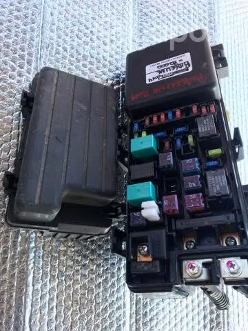 Caja fusible relay motor Honda Ridgeline 2010-2015