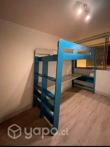 Cama con escritorio