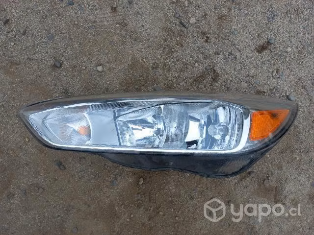 Optico izquierdo Ford Focus +2015