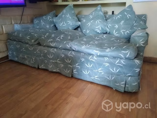 Mueble tres cuerpos pluma de ganso,retapizado anti