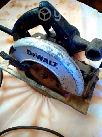 Serrucho electrico dewalt - Imagen 2
