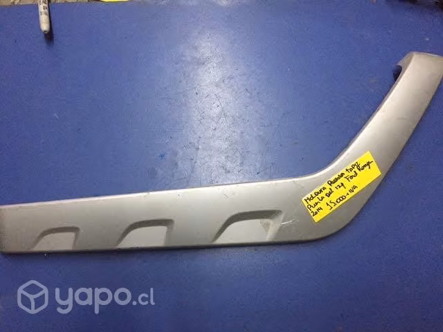 Moldura tapiz puerta delantero izq Ranger 2014