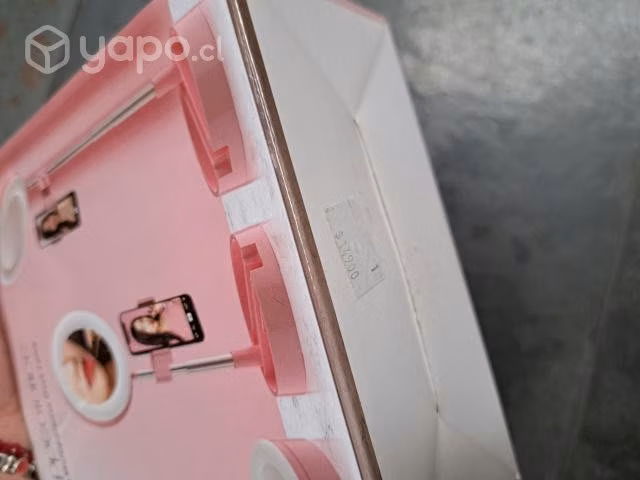 Espejo con luz para fotografías y videollamadas