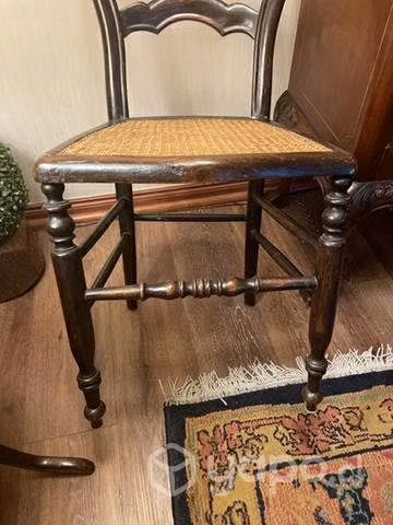 Silla antigua de palo de rosa