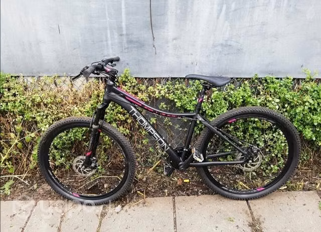 Bicicleta mtb thompson camille