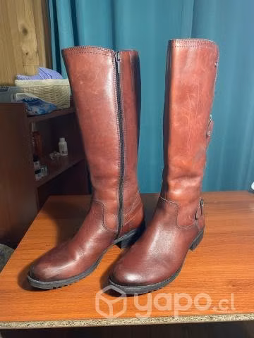Botas de cuero