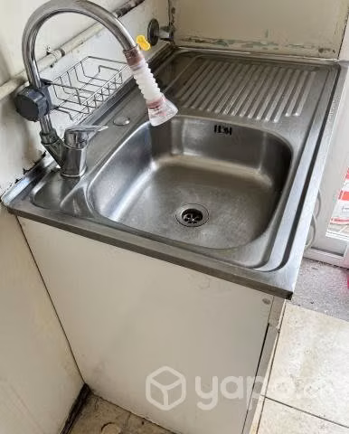 Lavaplatos con mueble