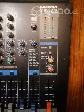 Mixer con Efectos SAMSON MXP144FX y USB