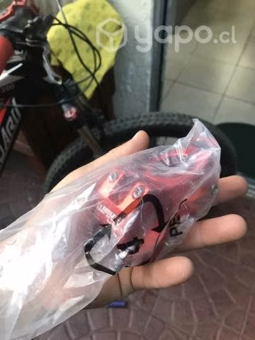 Tee potencia manillar, Rojo y Azul Wake para MTB