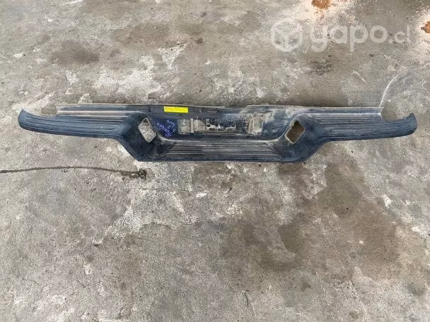 Moldura parachoque trasero Ford Ranger 3.2 2014