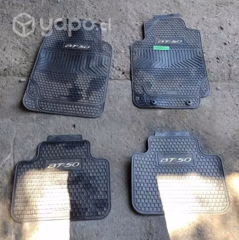 Juego Pisos Gomas Original (MBC266) Mazda BT50 201