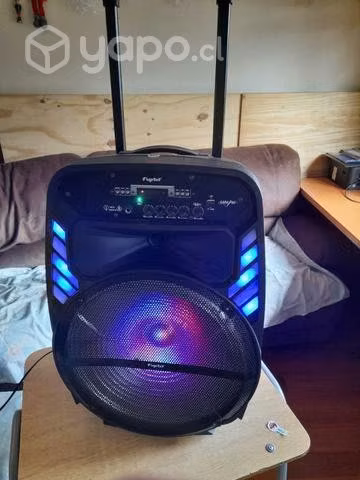 Parlante fujitel