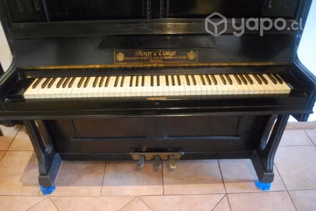 Piano Aleman Bogs & Voigt