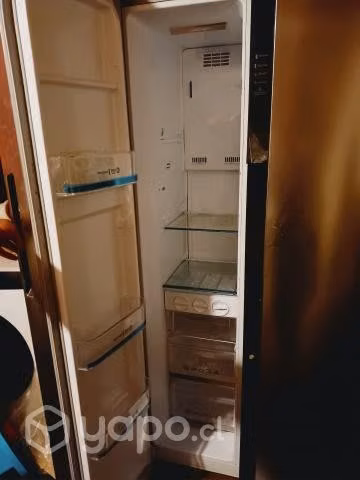 Refrigerador side by side Midea
