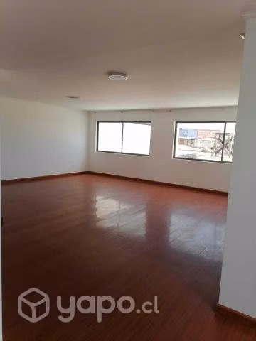 Arriendo casa grande empresas e instituciones