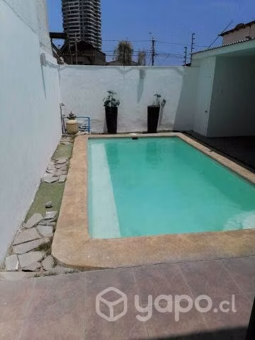 Arriendo casa grande empresas e instituciones