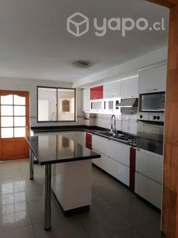 Arriendo casa grande empresas e instituciones