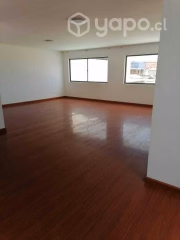 Arriendo casa grande empresas e instituciones