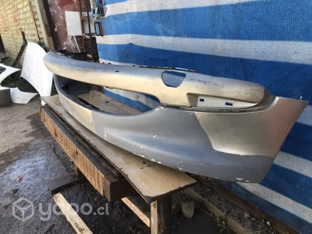 Parachoque Peugeot 206