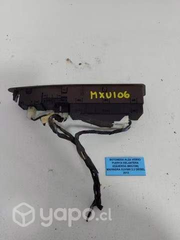 Botones Alza Vidrio Puerta Delantera Izq (MXU106)