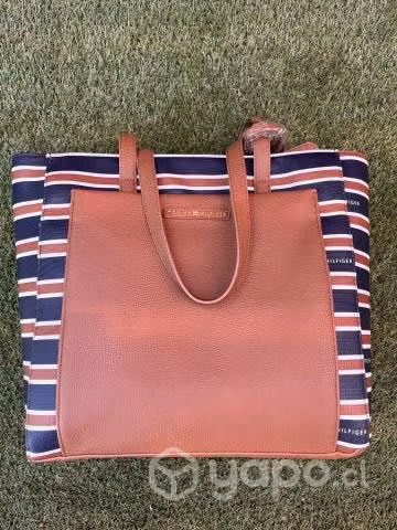 Cartera Tommy Hilfiger Colección Miami - Imagen 2