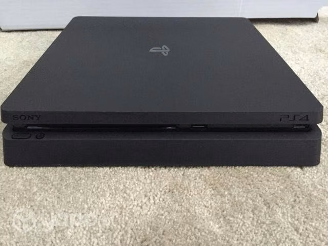 Play 4 500 gb - Imagen 2