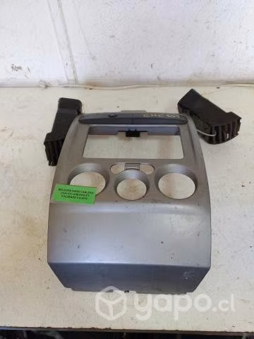 Moldura Radio Tablero (CHC101) Chevrolet Colorado