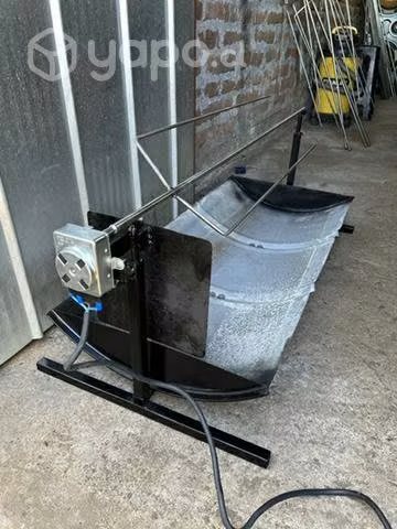 Asador motor más tridente y base llegar y usar