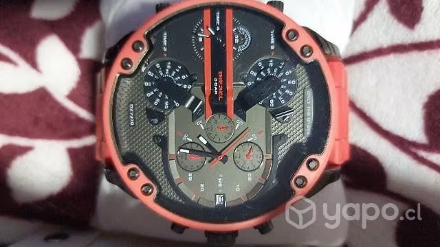 Reloj diesel original y máquina para pulir bauker