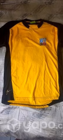 Ropa nueva colegio san luis talla 16 - Imagen 2