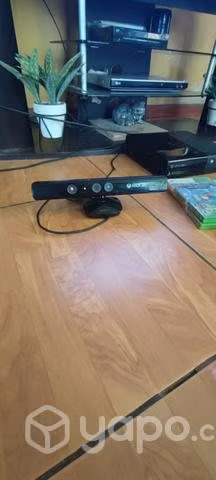 Xbox 360 + 6 juegos, 1 control y kinect