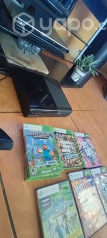 Xbox 360 + 6 juegos, 1 control y kinect