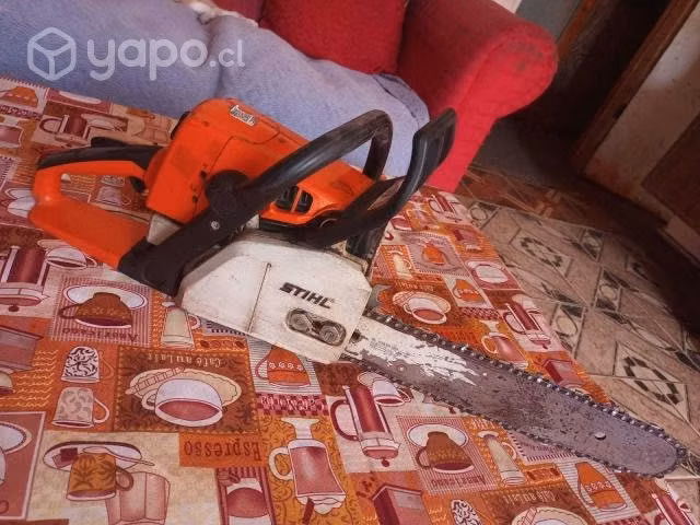 MOTOSIERRA STIHL MS 230 (Original)
